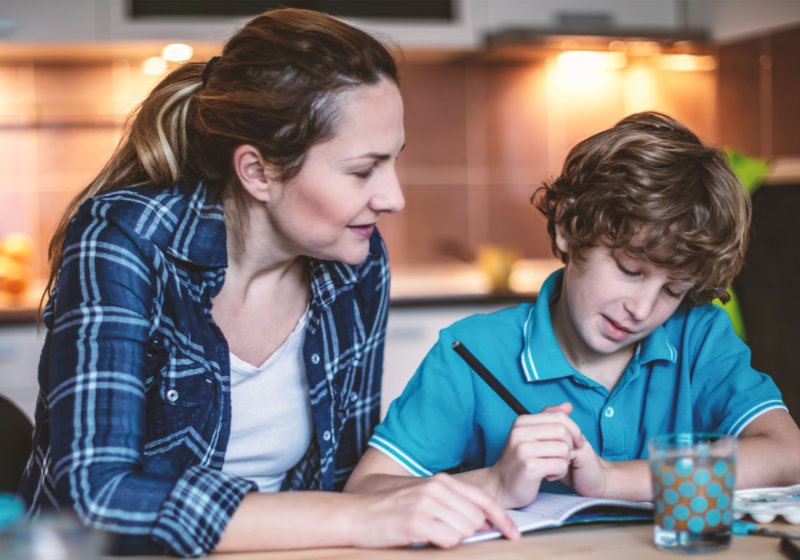 Dr. Böhm® Junior Omega 3 Direkt Sticks - Fruchtig-frische Nahrung fürs Gehirn